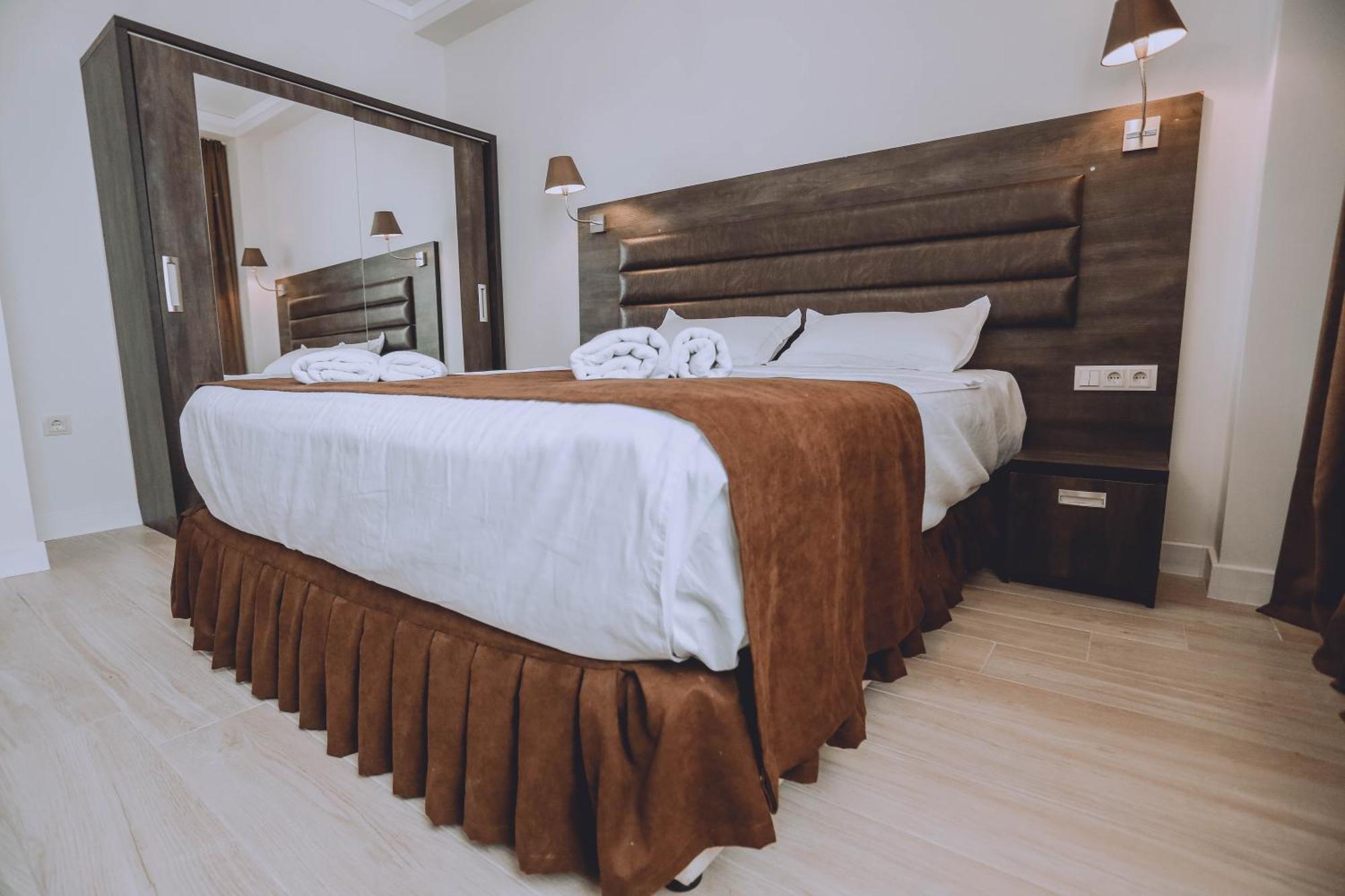 Royal Medis Hotel Batumi Luaran gambar
