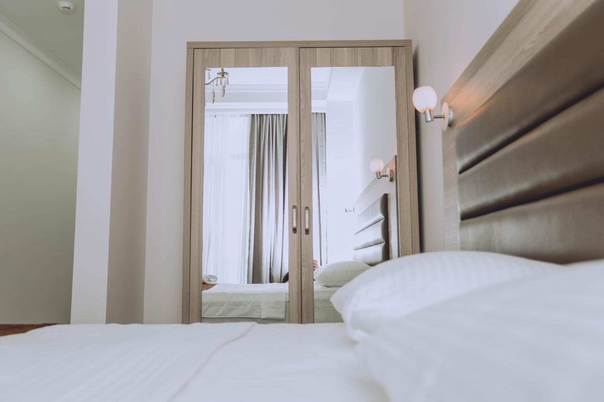 Royal Medis Hotel Batumi Luaran gambar