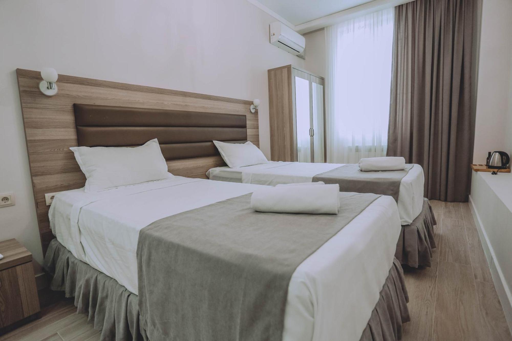 Royal Medis Hotel Batumi Luaran gambar