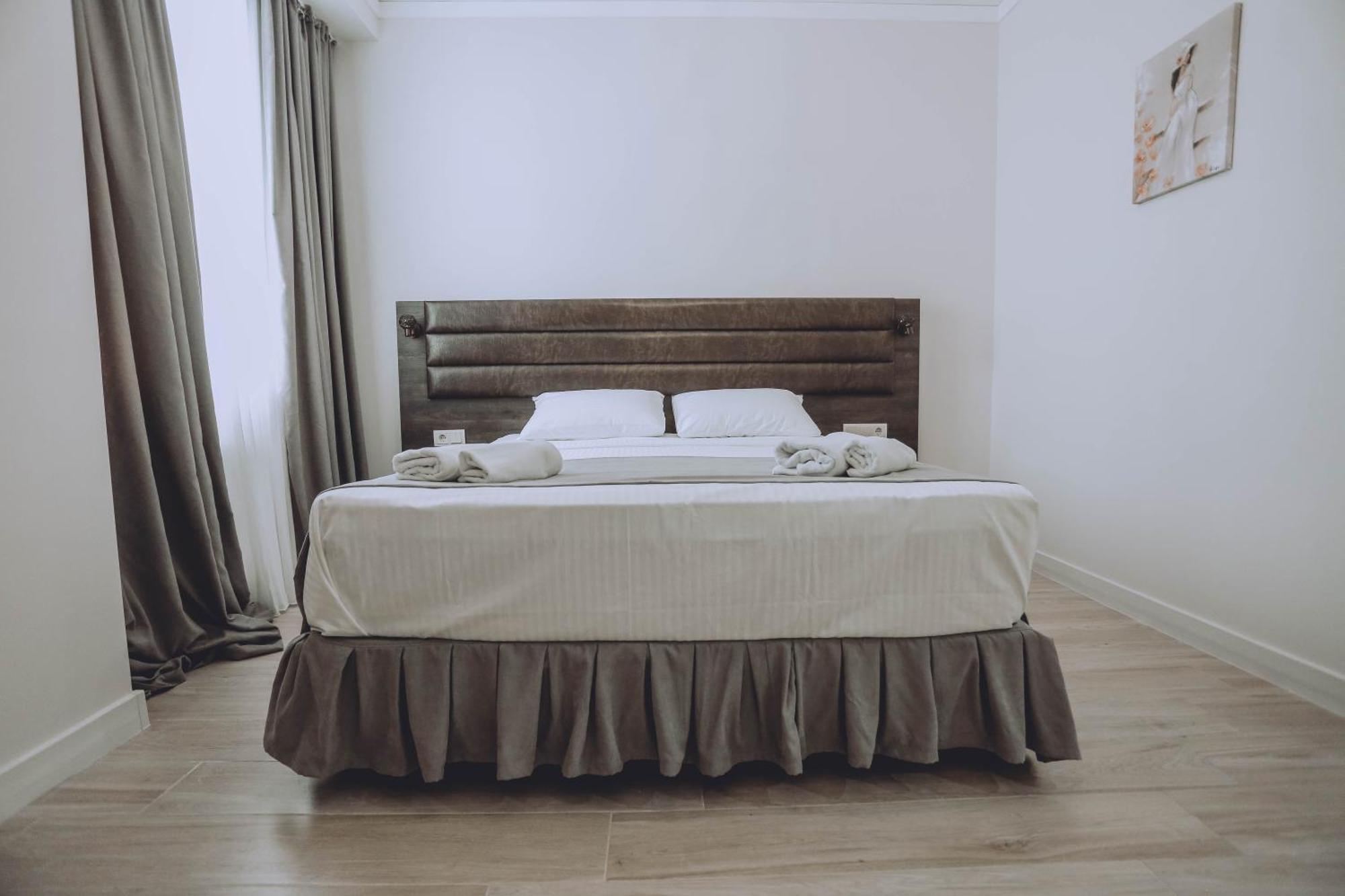 Royal Medis Hotel Batumi Luaran gambar