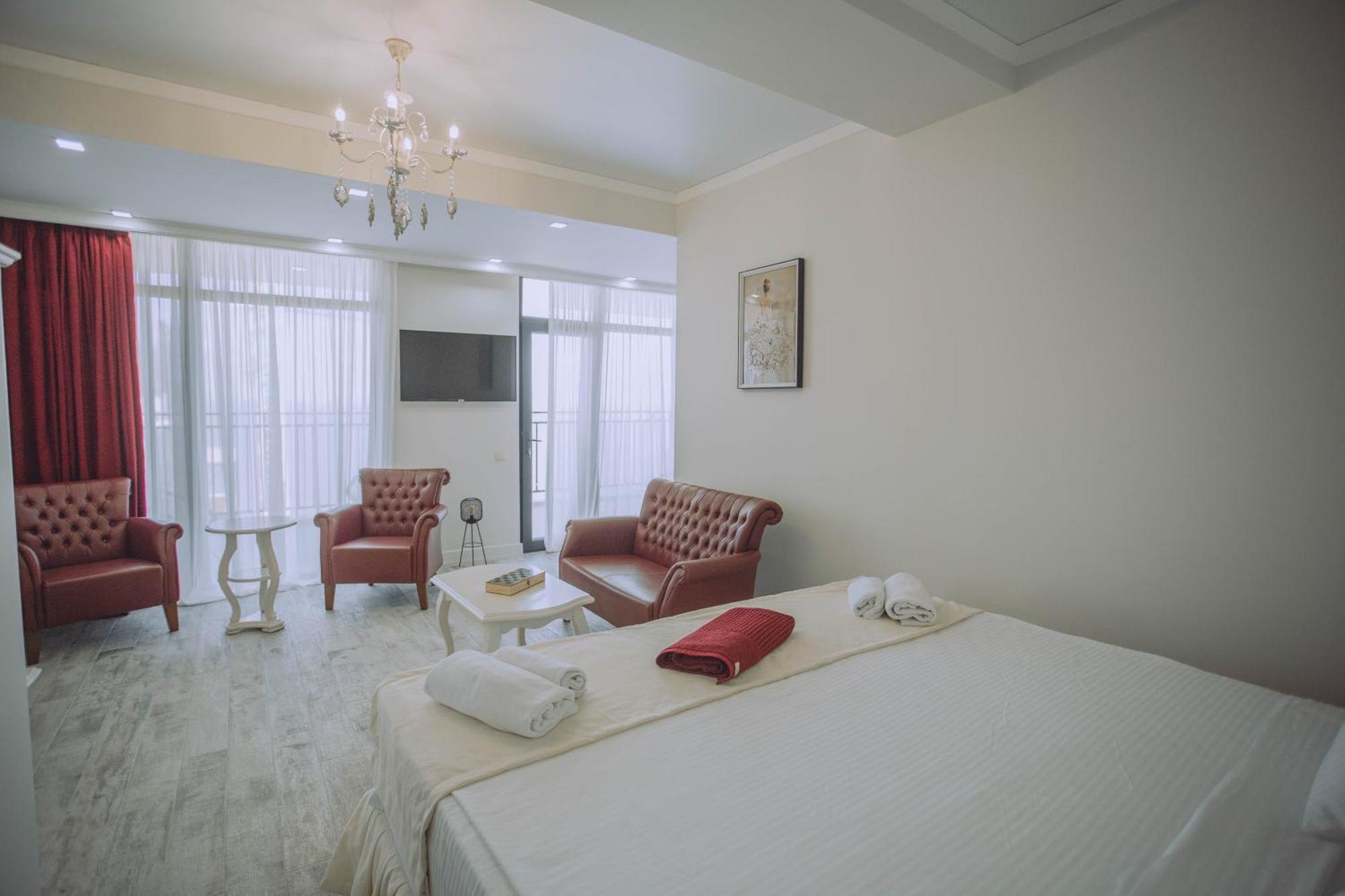 Royal Medis Hotel Batumi Luaran gambar