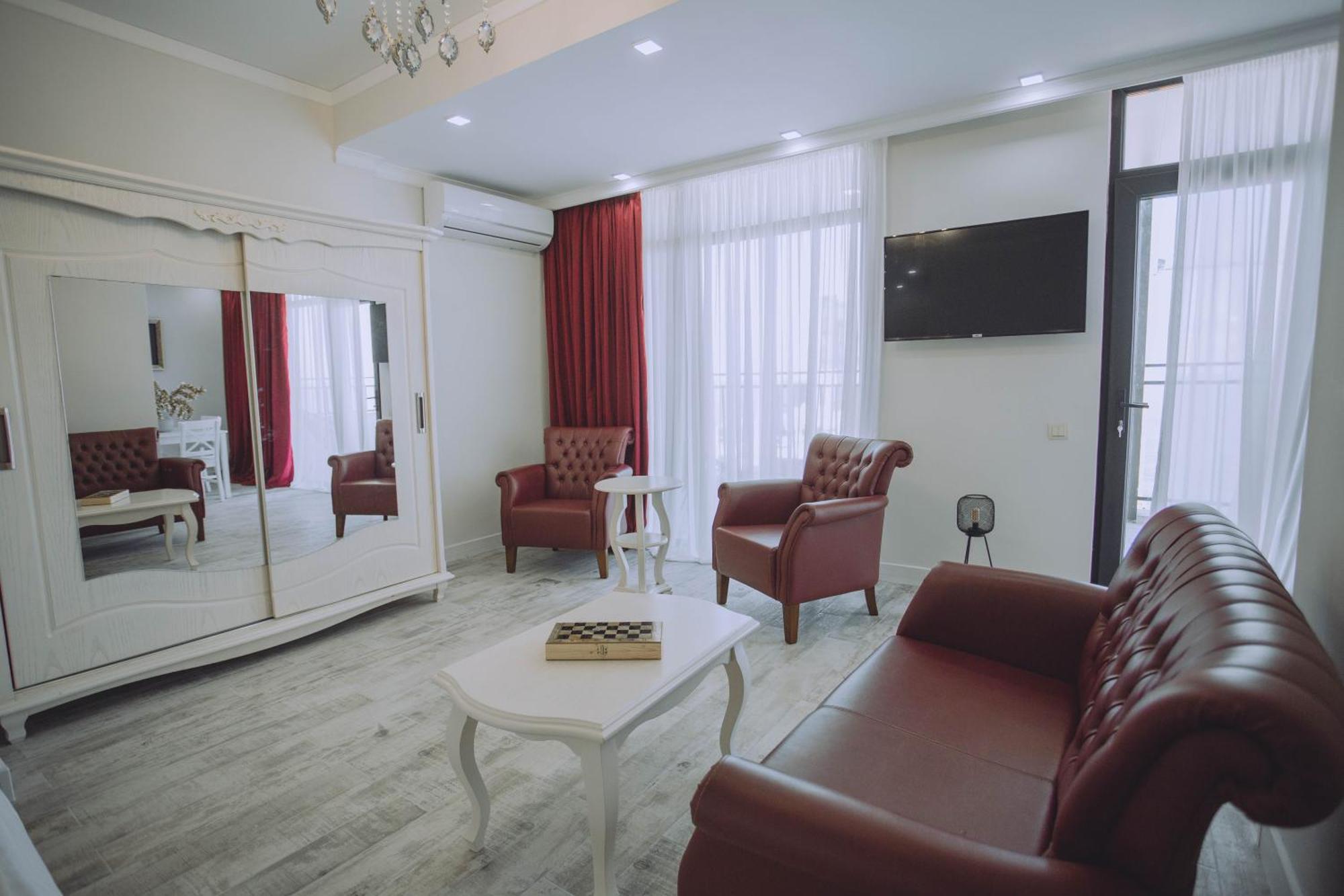 Royal Medis Hotel Batumi Luaran gambar